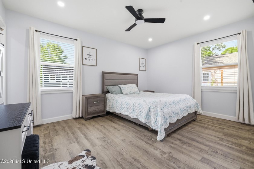 BACK ON THE MARKET AT NO FAULT TO SELLER! Move right into this - photo 21