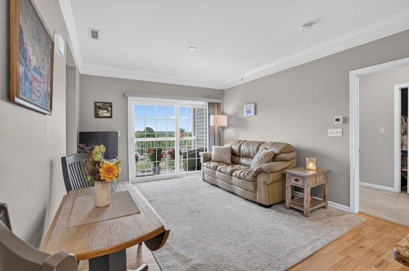 Enjoy carefree living in this desirable 62+ community! This - photo 10
