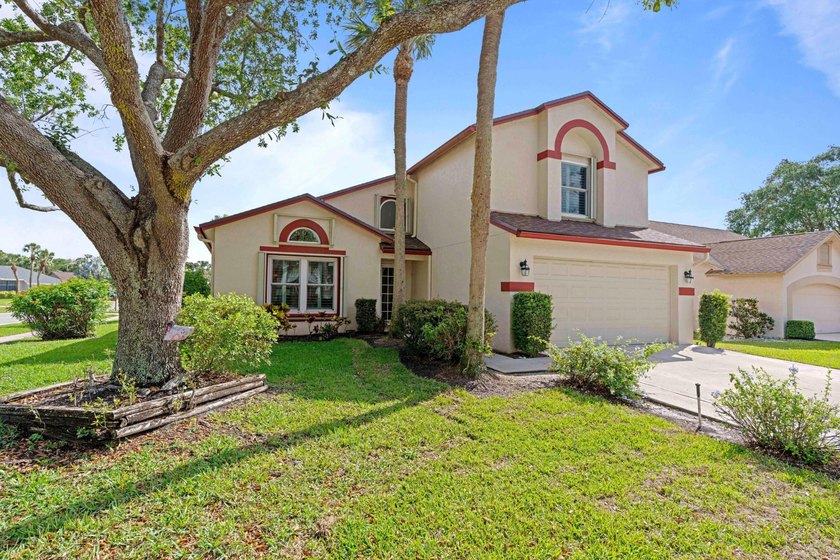 LOWEST PRICED HOME IN WOODS WALK, lovingly maintained by its - photo 42
