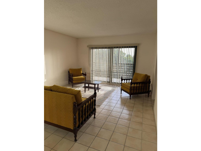 This unit has 2 bedrooms and 11/2 baths. Fully equipped with - photo 4