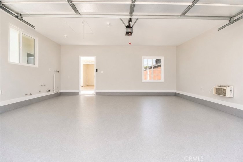 Beautifully updated property featuring a 4-bedroom, 2-bath main - photo 16