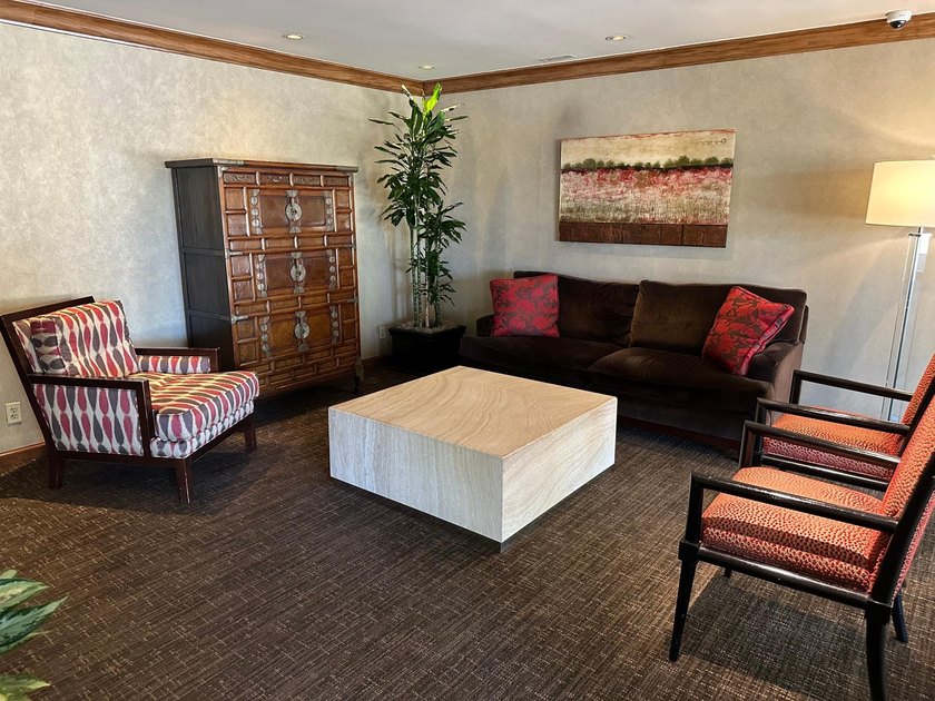 Welcome to 410 Groveland Avenue, Unit #305, an exceptional - photo 26