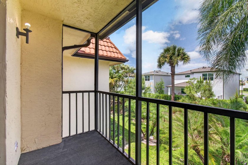 Welcome to one of the most desirable 55+ communities in Lucerne - photo 40