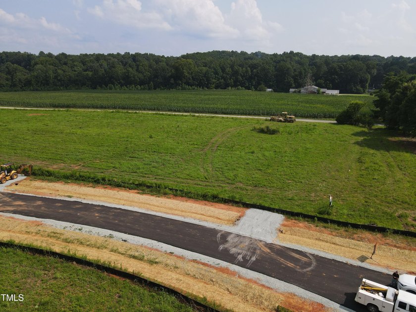 You have just found your next custom home lot. Stonewall - photo 7