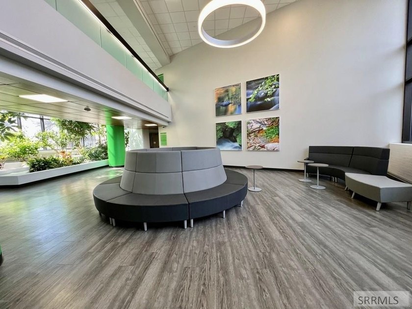 Exceptional opportunity for your medical practice! Privately - photo 29
