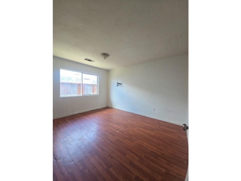 Investment Opportunity! Cash only Contractor special on a 6500 - photo 6