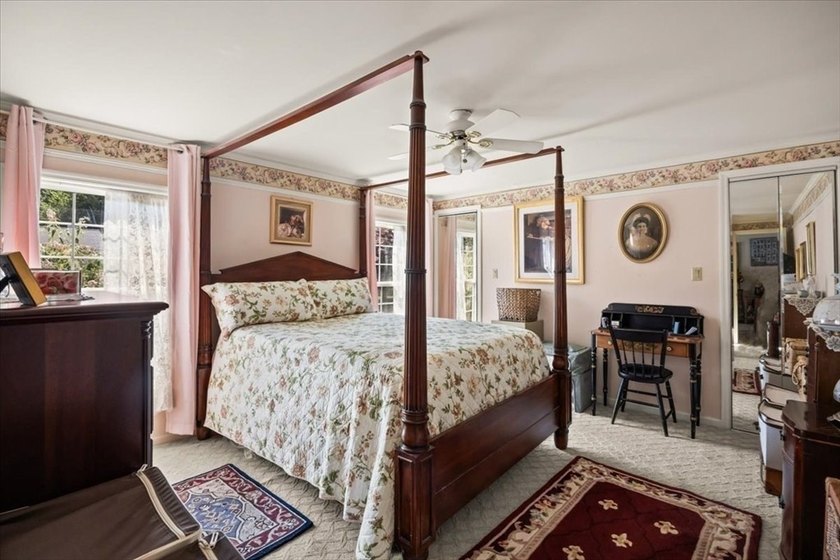 Welcome home to this well maintained, 2 bedroom 2 bath one level - photo 6