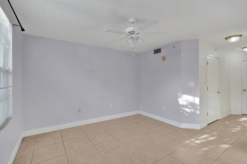 2BR/2BA first-floor condo in the gated community of Murano in - photo 16