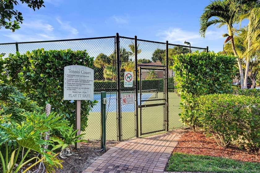 2BR/2BA first-floor condo in the gated community of Murano in - photo 47
