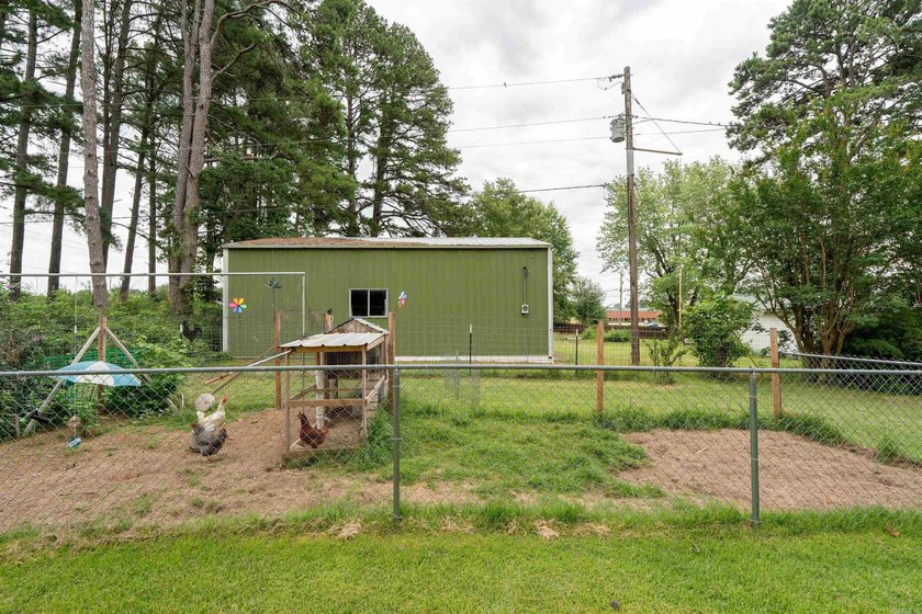 Endless Possibilities on 1.34 acres fully fenced. This - photo 49