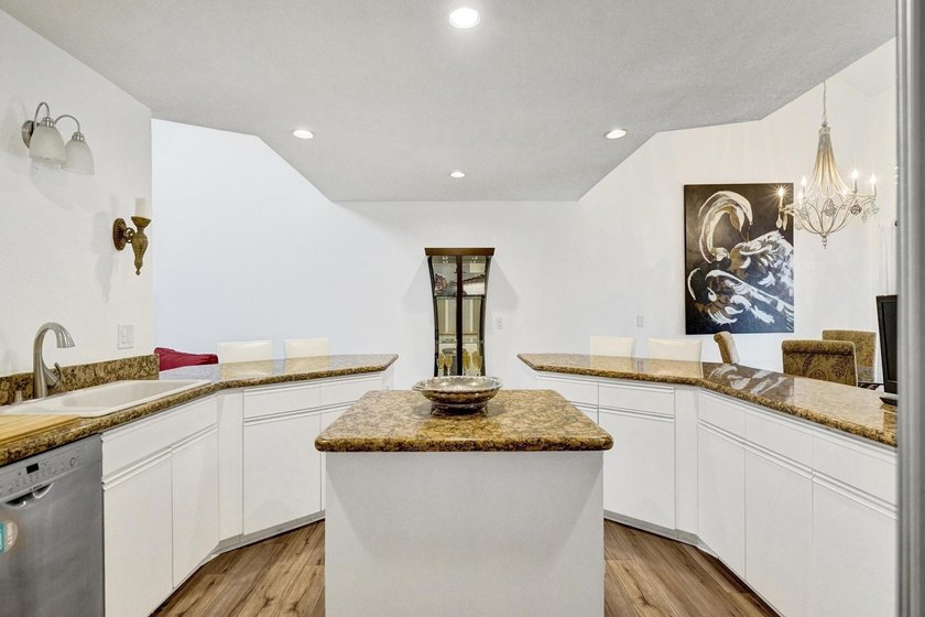 Located in the prestigious Gated community of Waterside Boca - photo 7