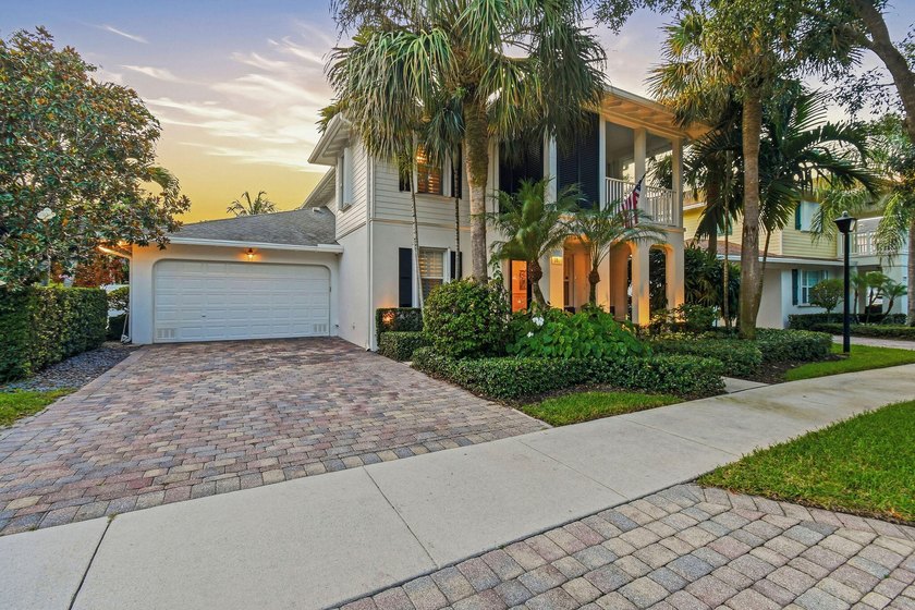 Welcome to this Divosta built 5-bedroom, 3.5-bath residence in - photo 2