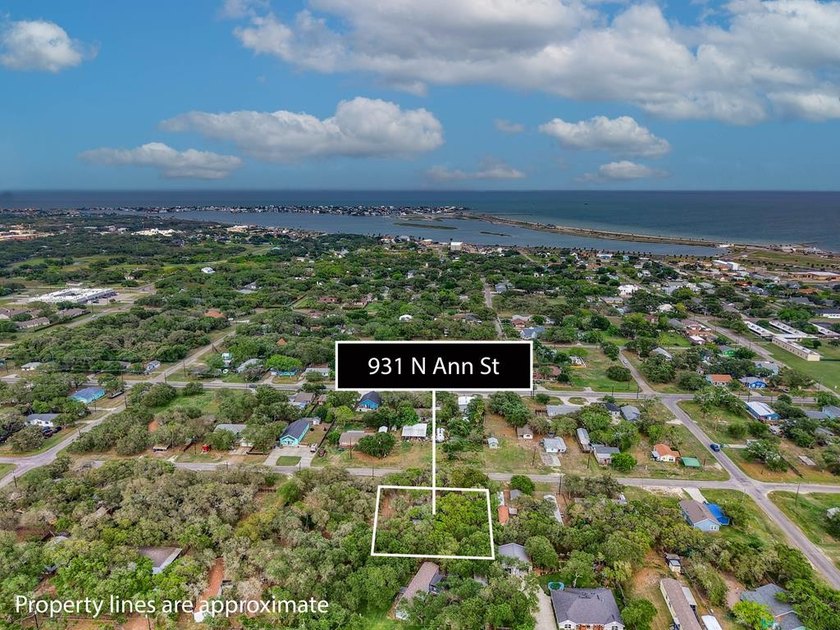 New Price! Prime Rockport location with Huge potential! Calling - photo 18