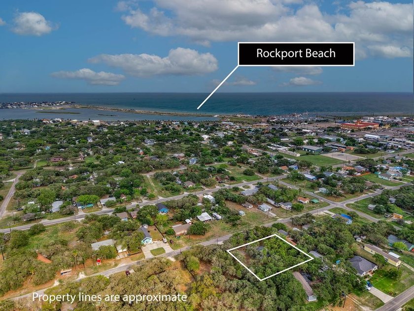 New Price! Prime Rockport location with Huge potential! Calling - photo 19