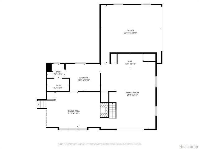 Experience magnificent lakefront living with 125* of waterfront - photo 44