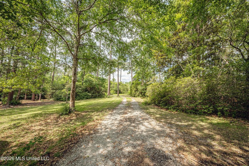 Nestled in the desirable Latimer community, this well-maintained - photo 9