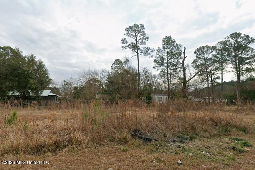 Nestled on a peaceful street in the coastal city of Gautier - photo 5