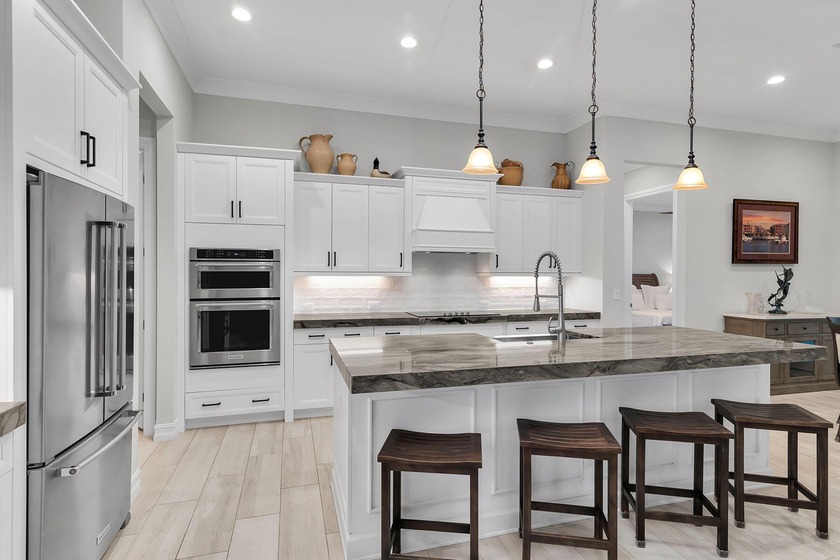 MOTIVATED SELLER! SELLER FINANCING UP TO 5 YEARS. Welcome to - photo 8
