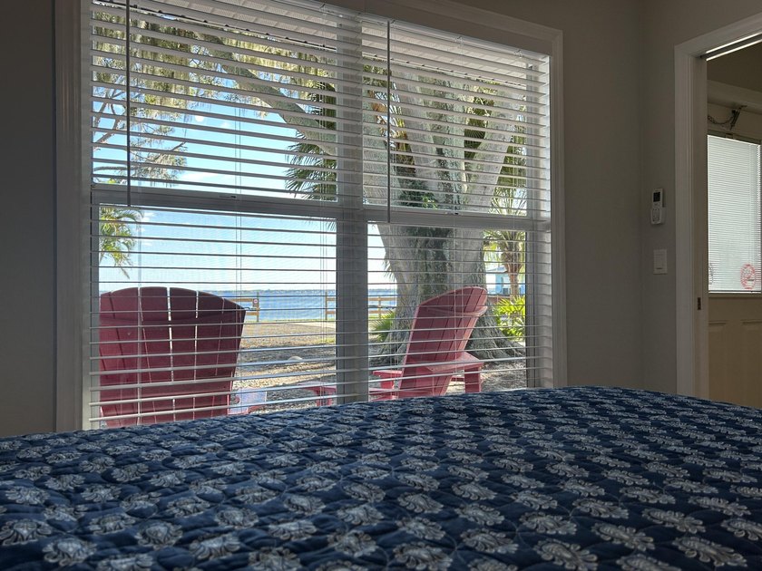 AMAZING INVESTMENT OPPORTUNITY! With 3 individual structures and - photo 8