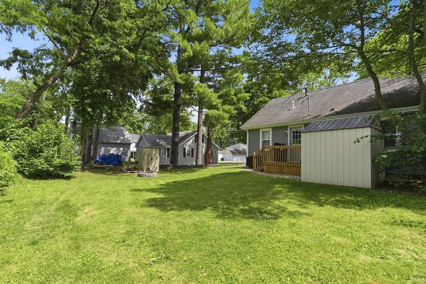 Looking for a home that's been updated and is ready for its next - photo 37