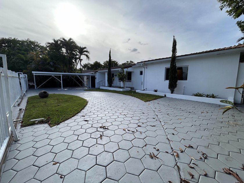 **MLS Description - 5757 SW 3rd St, Miami, FL 33144 | $1,080 - photo 7