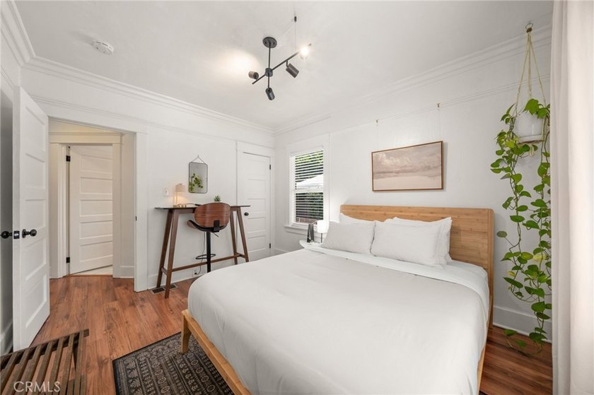 Beautifully updated Craftsman home located in the historic - photo 16