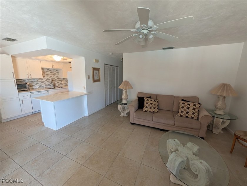 JUST REDUCED $24,000! Well priced and truly move-in ready, this - photo 15