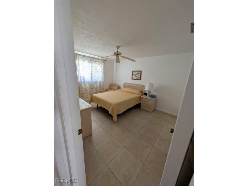 JUST REDUCED $24,000! Well priced and truly move-in ready, this - photo 18