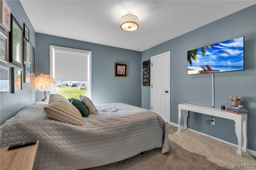 Looking for land, community, and move-in-ready comfort? Look no - photo 25