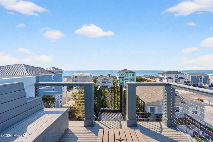 Welcome to 164 E Second Street in Ocean Isle Beach, a stunning - photo 29