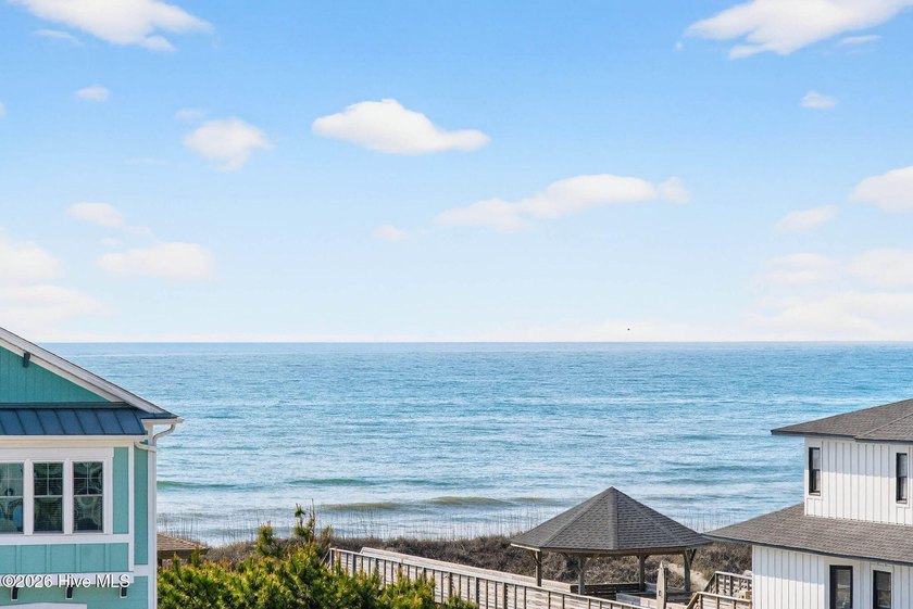 Welcome to 164 E Second Street in Ocean Isle Beach, a stunning - photo 33