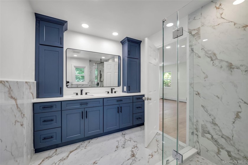 Welcome to this fully renovated Hi Ranch House in the Heart of - photo 13