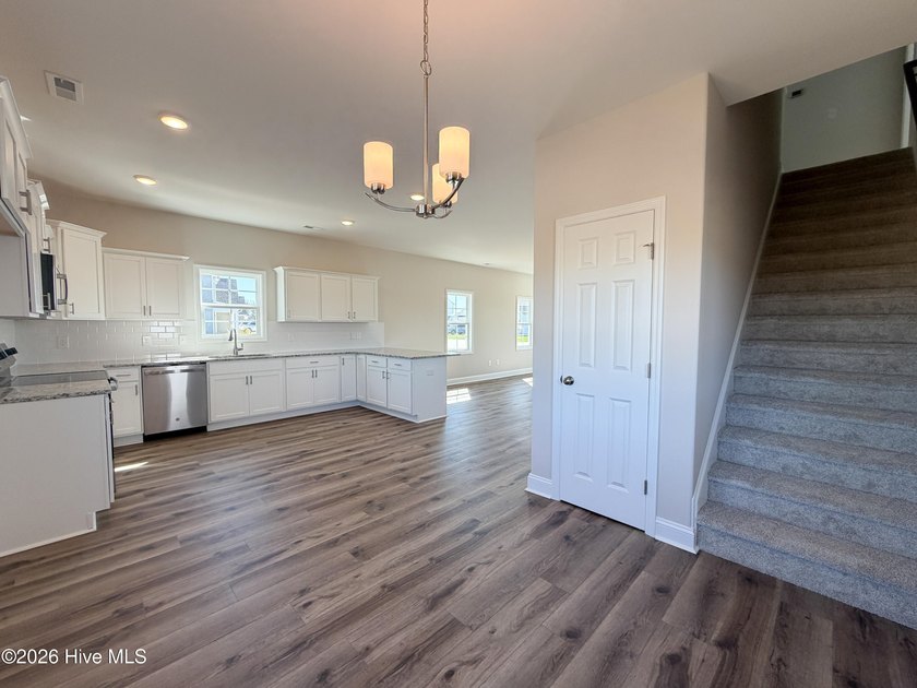Builder is offering $10000 in buyer Use As You Choose! Welcome - photo 6