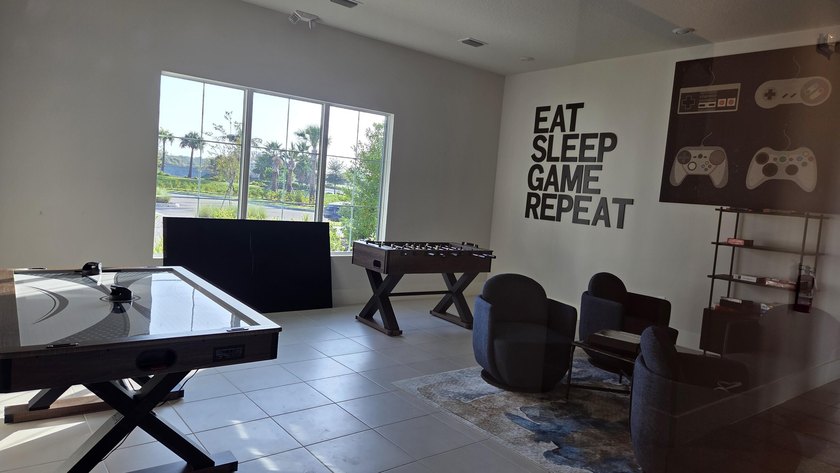 Built in 2022, this extended Cali model is ideally situated on a - photo 44