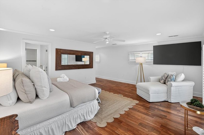 Set along historic Water Street, this beautifully refreshed - photo 25