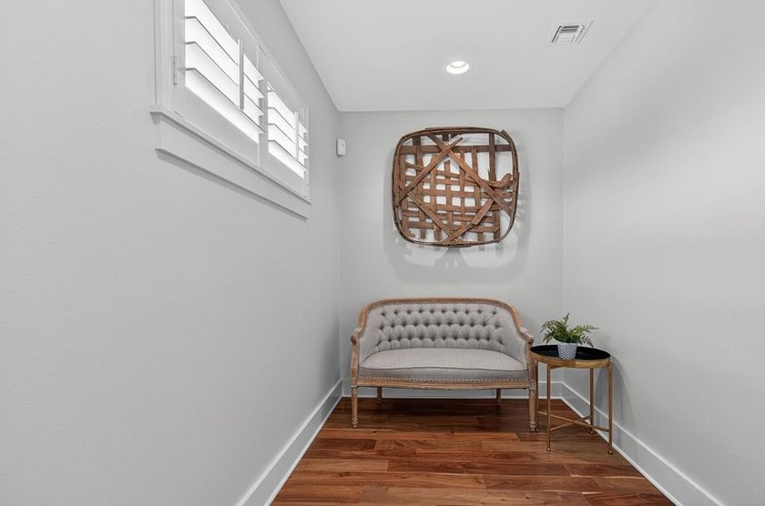 Set along historic Water Street, this beautifully refreshed - photo 29