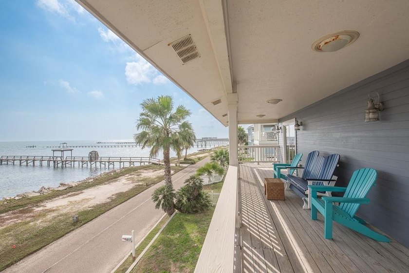 Set along historic Water Street, this beautifully refreshed - photo 41