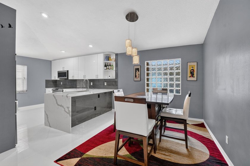 Welcome to this beautifully updated 3-bedroom, 2-bathroom home - photo 10