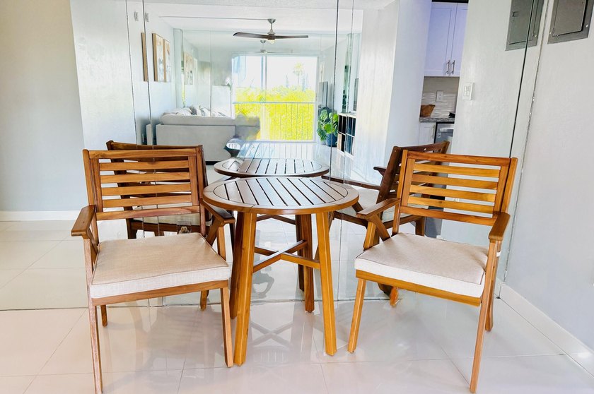 Priced Right! Cash it out with this turnkey 4th floor Highrise - photo 6
