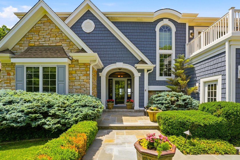 Stunning west-facing lakefront home with the best views of - photo 13