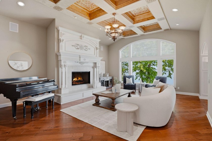 Stunning west-facing lakefront home with the best views of - photo 18