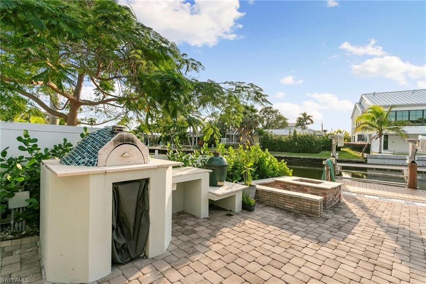 Waterfront Living at Its Finest - Luxury New Construction with - photo 29