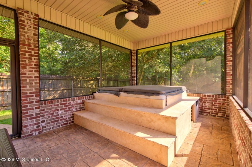 GORGEOUS JASSBY BUILT HOME WITH 4 BEDROOM AND 2.5 BATHS - photo 44