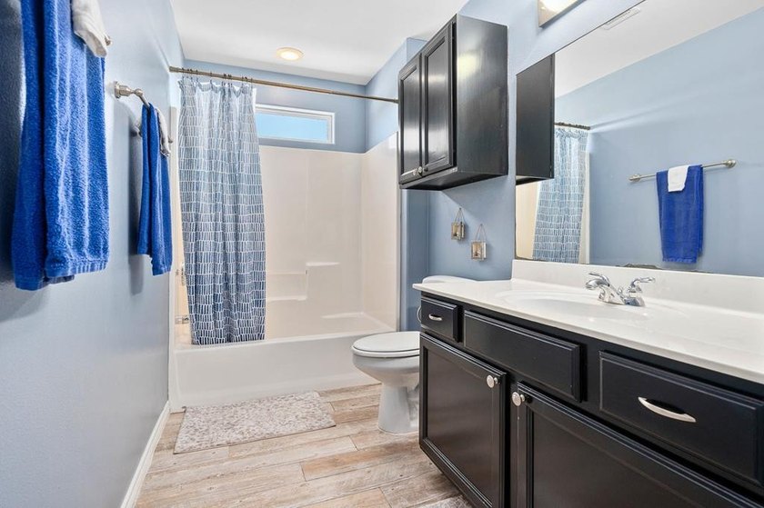 Find your slice of paradise in this gorgeous 5-bedroom - photo 16