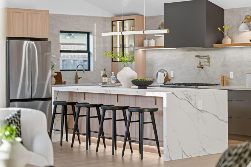 Nestled in one of Cambrian's most desirable neighborhoods, this - photo 20