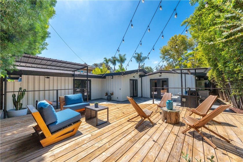 This move-in ready Cliff May residence in the Rancho Estates - photo 36