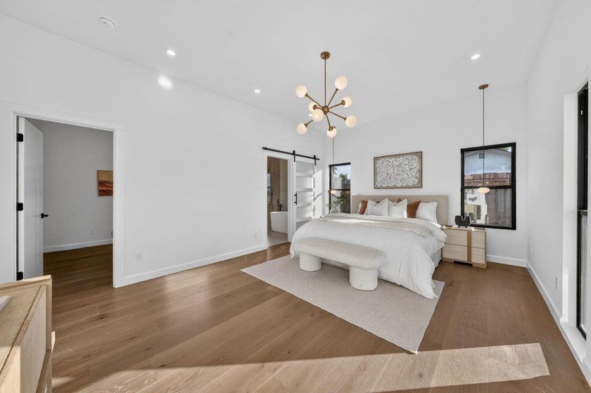 Nestled in one of Cambrian's most desirable neighborhoods, this - photo 38