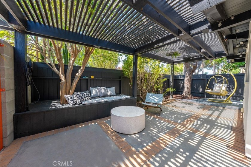 This move-in ready Cliff May residence in the Rancho Estates - photo 39