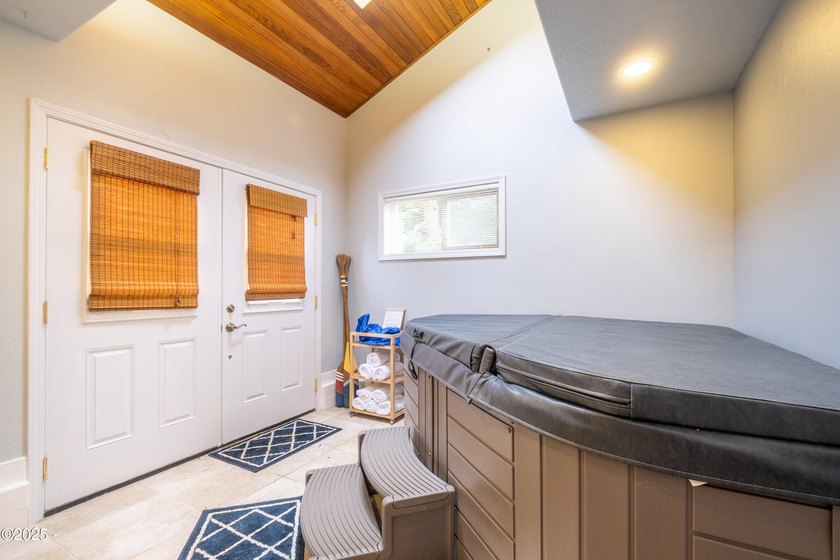Ocean peaks and priced to sell at $749,900 for this Luxury - photo 22