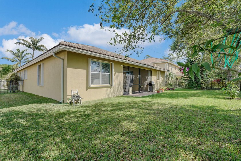 Summer is here-your perfect home awaits! Don't miss this - photo 30